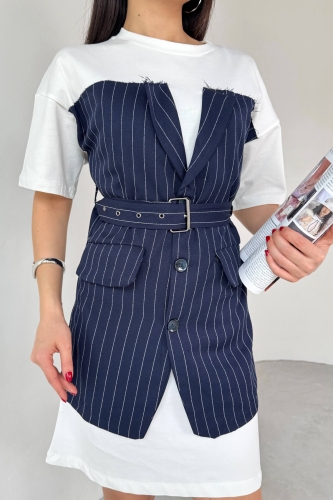 Cappmoda - ELB-01770 Lacivert Çizgili Beyaz Tişört Detaylı Tasarım Kemerli Elbise (1)
