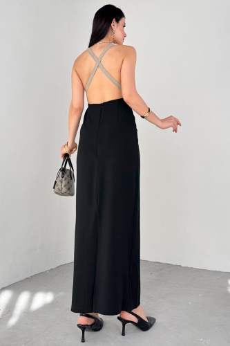 Cappmoda - ELB-01775 Siyah Beyaz Boyun Bağlamalı Sırt Dekolteli Elbise (1)