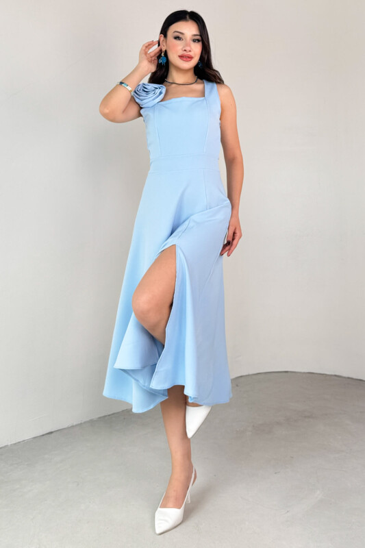 ELB-01794 Bebe Mavi Kare Yaka Gül Detaylı Yandan Fermuarlı Elbise - 1