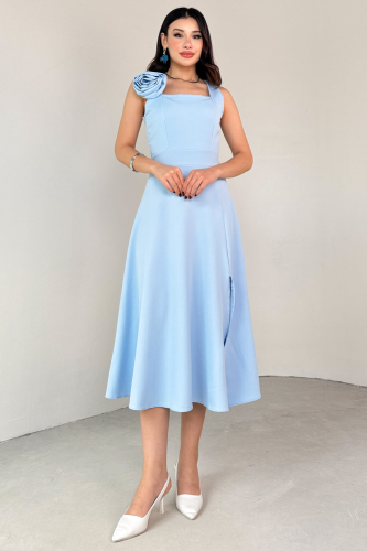 ELB-01794 Bebe Mavi Kare Yaka Gül Detaylı Yandan Fermuarlı Elbise - 5