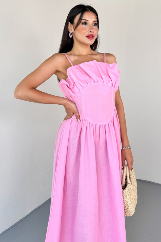ELB-01807 Pembe Ön Piliseli Büstiyerli Müslin Kumaş Askılı Elbise - 2