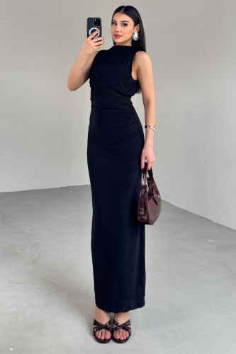 Cappmoda - ELB-13287 Siyah Yan Büzgülü Dik Yaka Sıfır Kol Uzun Elbise (1)