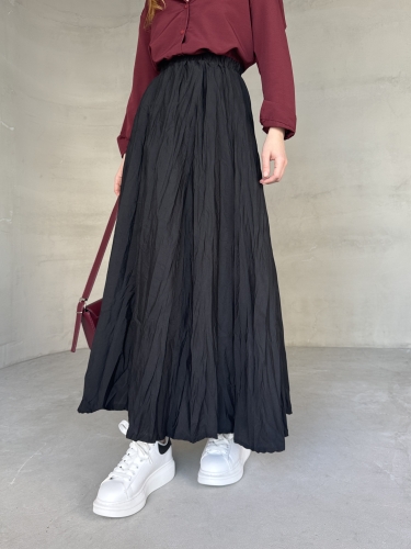 Cappmoda - ETK-02332 Siyah Buruşuk Kumaş Uzun Bel Lastikli Salaş Etek (1)