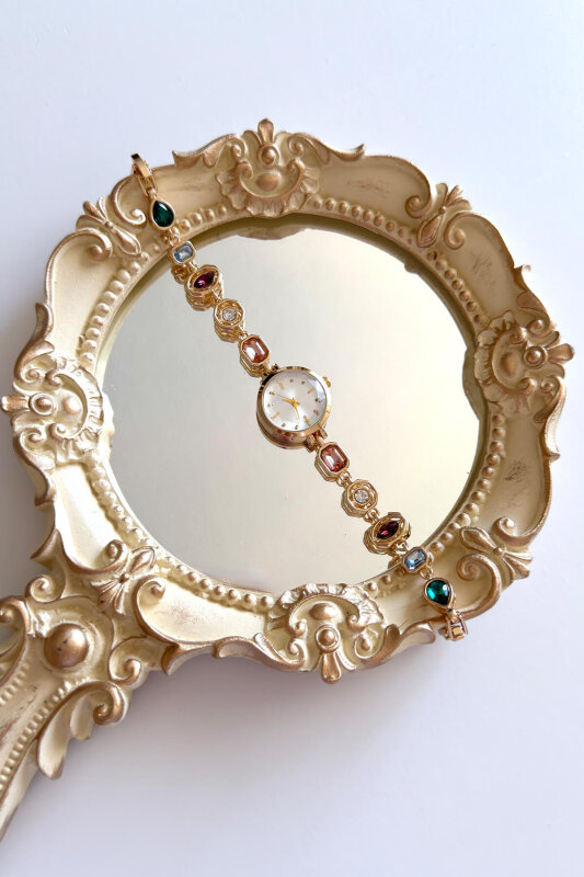 Gale Ekru Kadran Gold Renkli Swaroski Taşlı Kadın Kol Saati