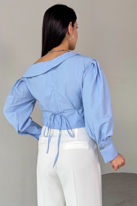 GML-0317 Bebe Mavi Çapraz Bağlamalı Duble Kol Kruvaze Yaka Crop Gömlek