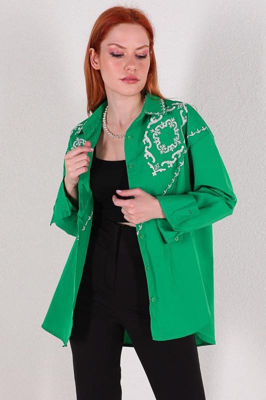 GML-10204 Yeşil Beyaz Etnik Nakışlı Salaş Gömlek