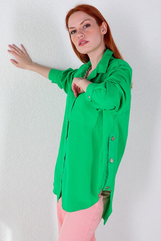 GML-10205 Yeşil Yan Düğme Detaylı Salaş Gömlek