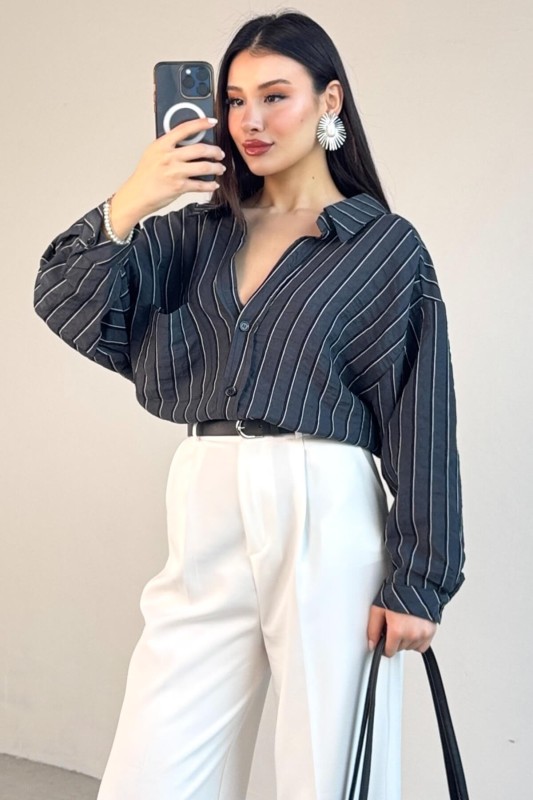 GML-4758 Siyah İnce Çizgili Oversize Gömlek 