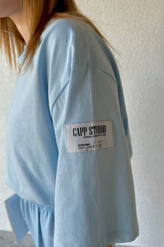 Cappmoda - TSR-4323 Bebe Mavi Kol Etiket Detaylı Salaş Basic Pamuklu Tişört (1)