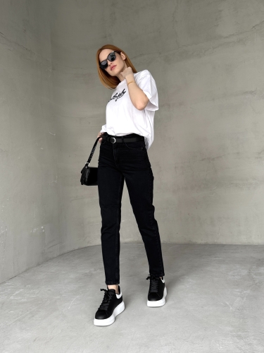 Cappmoda - JEAN-08124 Siyah Taşlamalı Süper Kalıp Momfit Jean (1)