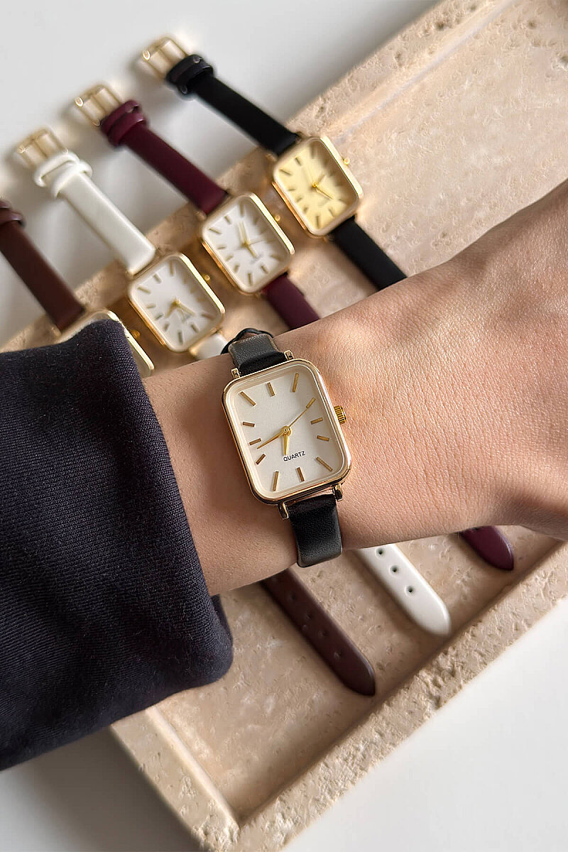 Lorvi Beyaz Kadran Siyah Deri Kordon Kadın Kol Saati - 1