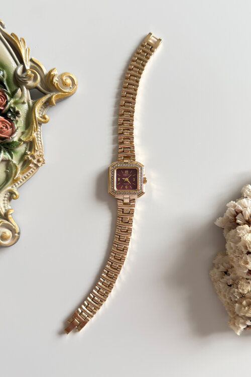 Lunera Bordo Kare Taşlı Kadran Gold Çelik Kordon Kadın Kol Saati