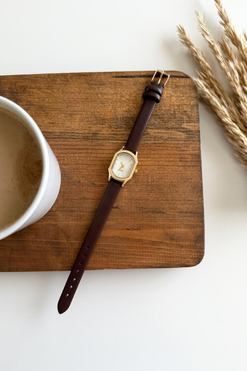 Night Kahverengi Deri Kordon Gold Kasa Kadın Kol Saati