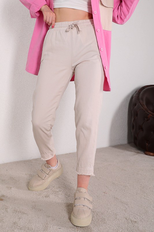 PNT-07289 Krem Püskül Paça Detaylı Düz Pantolon