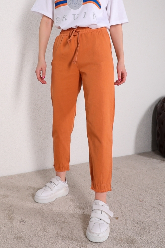 PNT-07289 Turuncu Püskül Paça Detaylı Düz Pantolon - Thumbnail
