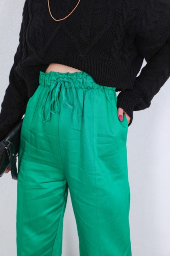 Cappmoda - PNT-07311 Yeşil Yırtmaç Detaylı Pamuklu Saten Kumaş Salaş Pantolon (1)