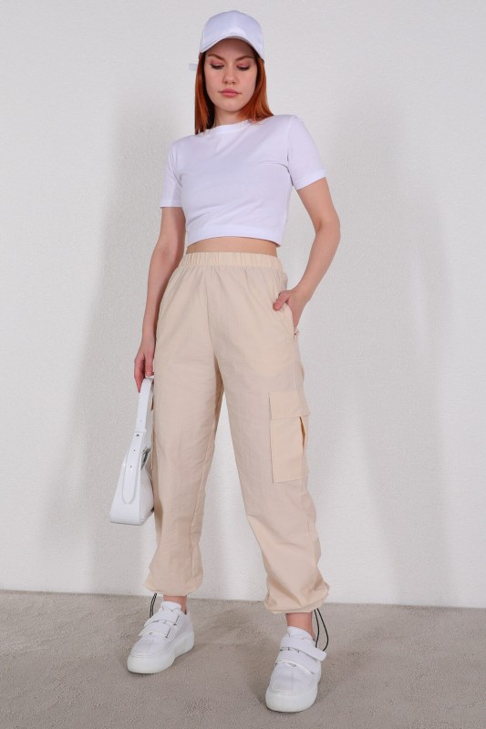 PNT-07327 Taş Rengi Paça Lastikli Kargo Cepli Paraşüt Pantolon