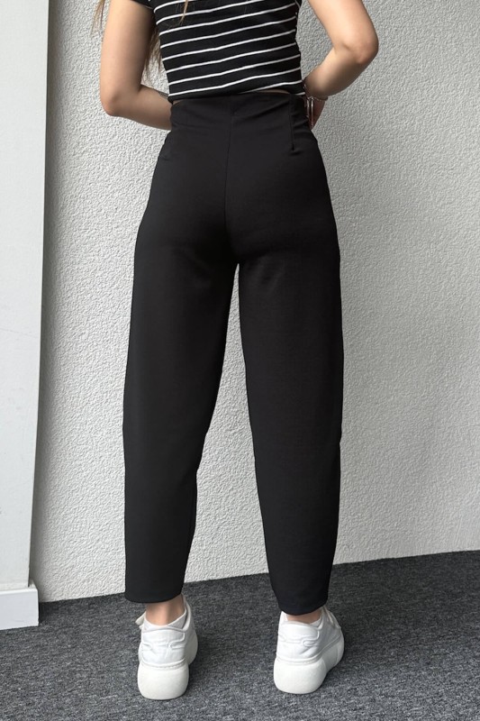 PNT-07378 Siyah Bel Lastikli Pens Detay Krep Kumaş Havuç Pantolon