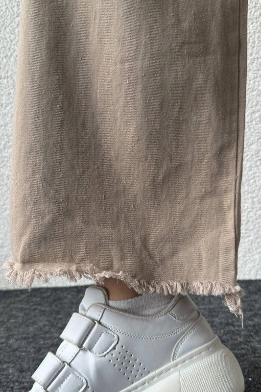 PNT-07379 Taş Rengi Paça Püsküllü Bel Lastik Ve İp Detay Keten Kumaş Salaş Pantolon