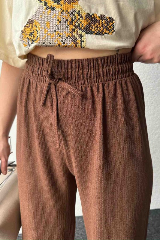 PNT-07383 Kahverengi İpli Lastikli Bürümcük Kumaş Salaş Pantolon - 2
