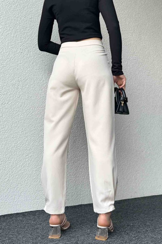 PNT-07385 Krem Rengi Bel Düğmeli Cep Detaylı Şalvar Model Kumaş Pantolon