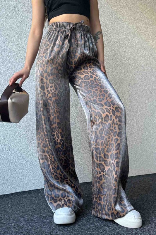 PNT-07390 Kahverengi Leopar Desenli Saten Kumaş Lastikli Palazzo Pantolon - 4