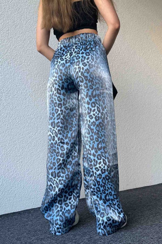 PNT-07390 Mavi Leopar Desenli Saten Kumaş Lastikli Palazzo Pantolon - 6