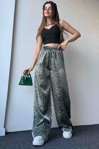PNT-07390 Yeşil Leopar Desenli Saten Kumaş Lastikli Palazzo Pantolon 