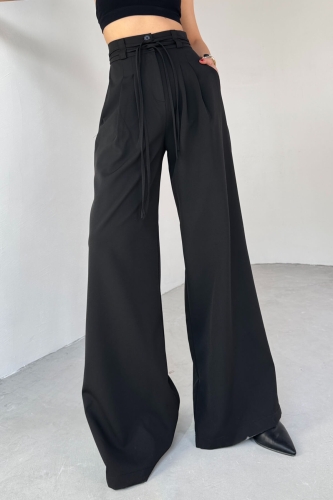 Cappmoda - PNT-07414 Siyah İp Askı Model Tasarım Salaş Pantolon (1)