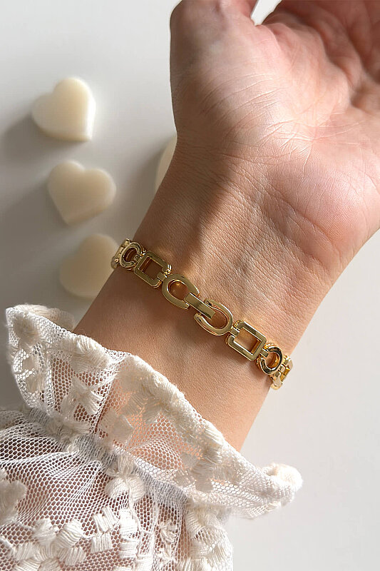 Sia Ekru Kadran Arı Charm Gold Metal Kordon Kadın Kol Saati - 3