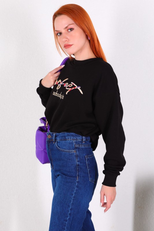 SWT-014175 Siyah Perfect Yazı Nakışlı Üç İplik Şardonlu Sweatshirt