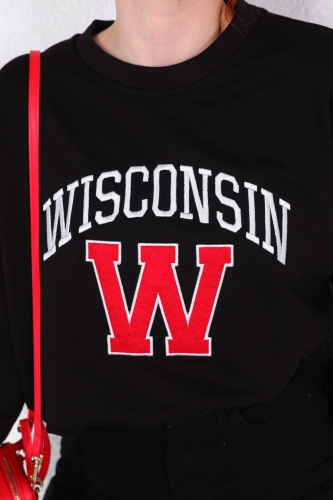 Cappmoda - SWT-014177 Siyah Wisconsin Yazı Nakışlı Üç İplik Şardonlu Sweatshirt (1)