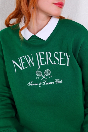 Cappmoda - SWT-014188 Yeşil Yaka Detaylı New Jersey Yazı Nakışlı Üç İplik Şardonlu Sweatshirt (1)