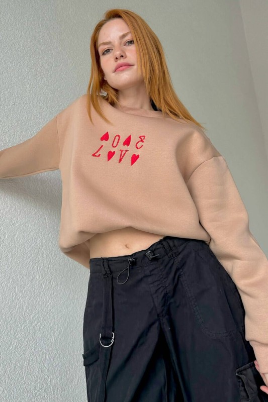 SWT-14237 Vizon Love Nakışlı Bisiklet Yaka Üç İplik Şardonlu Sweatshirt