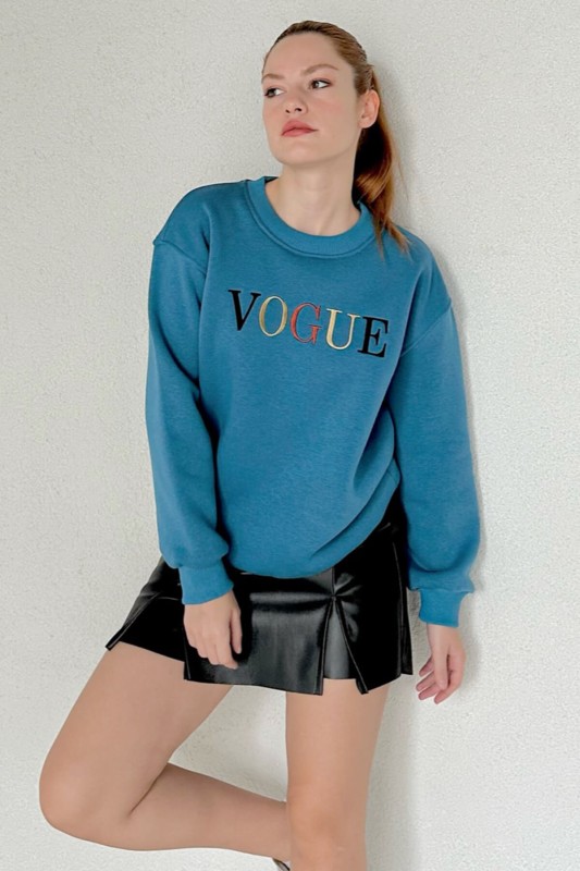 SWT-14243 Mavi Vogue Yazı Nakışlı Üç İplik Şardonlu Sweatshirt
