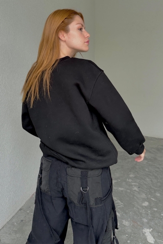 Cappmoda - SWT-14246 Siyah Dressing Tasarım Yazı Baskılı Üç İplik Şardonlu Sweatshirt (1)