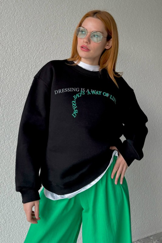 SWT-14246 Siyah Dressing Tasarım Yazı Baskılı Üç İplik Şardonlu Sweatshirt