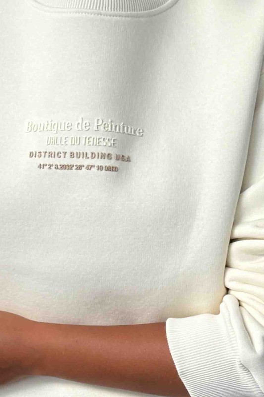 SWT-14257 Beyaz Boutique Peinture Yazı Kabartma Baskılı Üç İplik Şardonlu Sweatshirt - 3