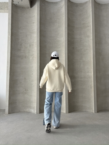 SWT-14274 Ekru Kol Etiket Detaylı Kapüşonlu Üç İplik Şardonlu Sweatshirt - Thumbnail
