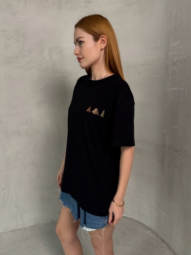 Cappmoda - T-914 Siyah Kamp Nakış İşlemeli Bisiklet Yaka Tişört (1)
