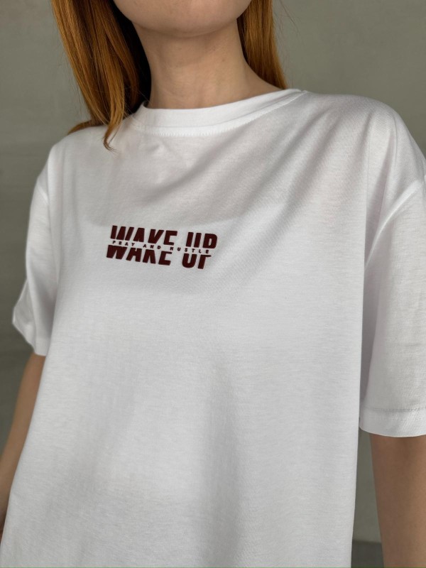 T-920 Beyaz Wake Up Yazılı Enjeksiyon Baskı Bisiklet Yaka Tişört