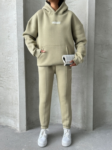 TKM-0022 Küf Yeşili Lımıts Kabartma Baskılı Salaş Kapüşonlu Sweatshirt Jogger Eşofman Üç İplik Şardonlu İkili Takım 