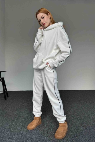 TKM-0029 Beyaz Kapüşonlu Biyeli İki İplik Şardonlu Sweatshirt Jogger İkili Takım 