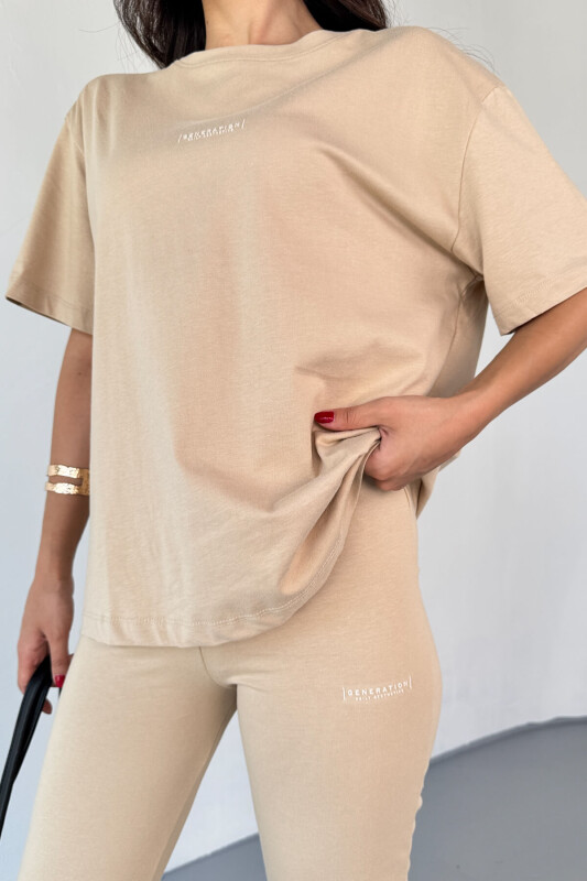 TKM-0050 Bej Rengi Generatıon Yazı Enjeksiyon Baskılı Bisiklet Yaka Tişört Bel Lastikli İspanyol Paça Pantolon İkili Takım - 4