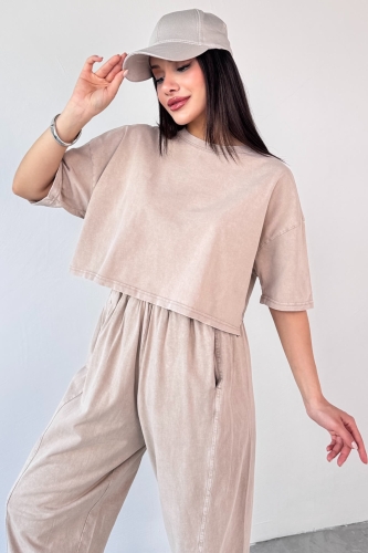 Cappmoda - TKM-0057 Bej Crop Tişört Şalvar Pantolon İkili Takım (1)