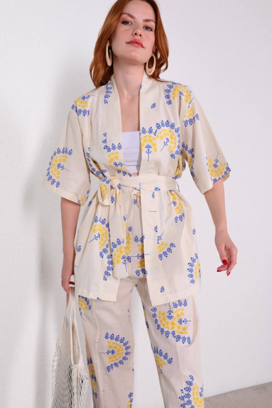 TKM-03440 Sarı Çiçek Desenli Kuşaklı Kimono Salaş Pantolon Keten İkili Takım