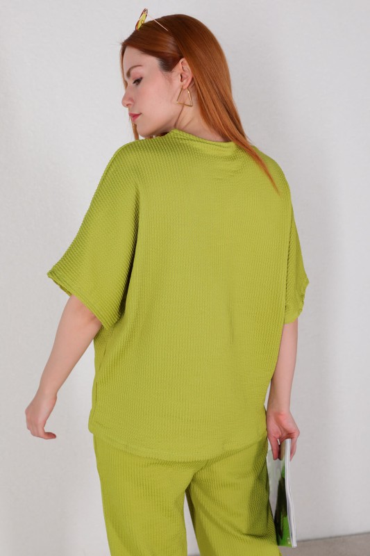 TKM-03449 Fıstık Yeşili V Yaka Bluz Pantolon Örme Bürümcük Kumaş İkili Takım