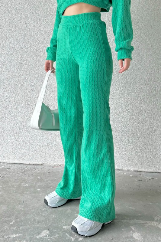 TKM-03517 Yeşil Örgü Desenli Yumoş Kumaş Crop Bluz Salaş Pantolon İkili Takım