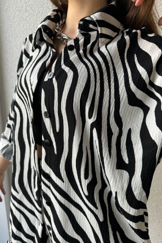 Cappmoda - TKM-03568 Siyah Beyaz Zebra Desen Gömlek Salaş Pantolon İkili Takım (1)