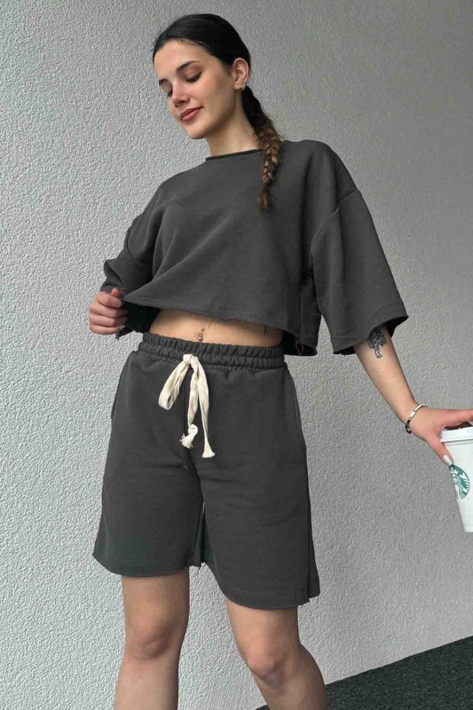 TKM-03598 Füme Rengi Pis Dikişli Kordonlu Crop Şort Takım - 1
